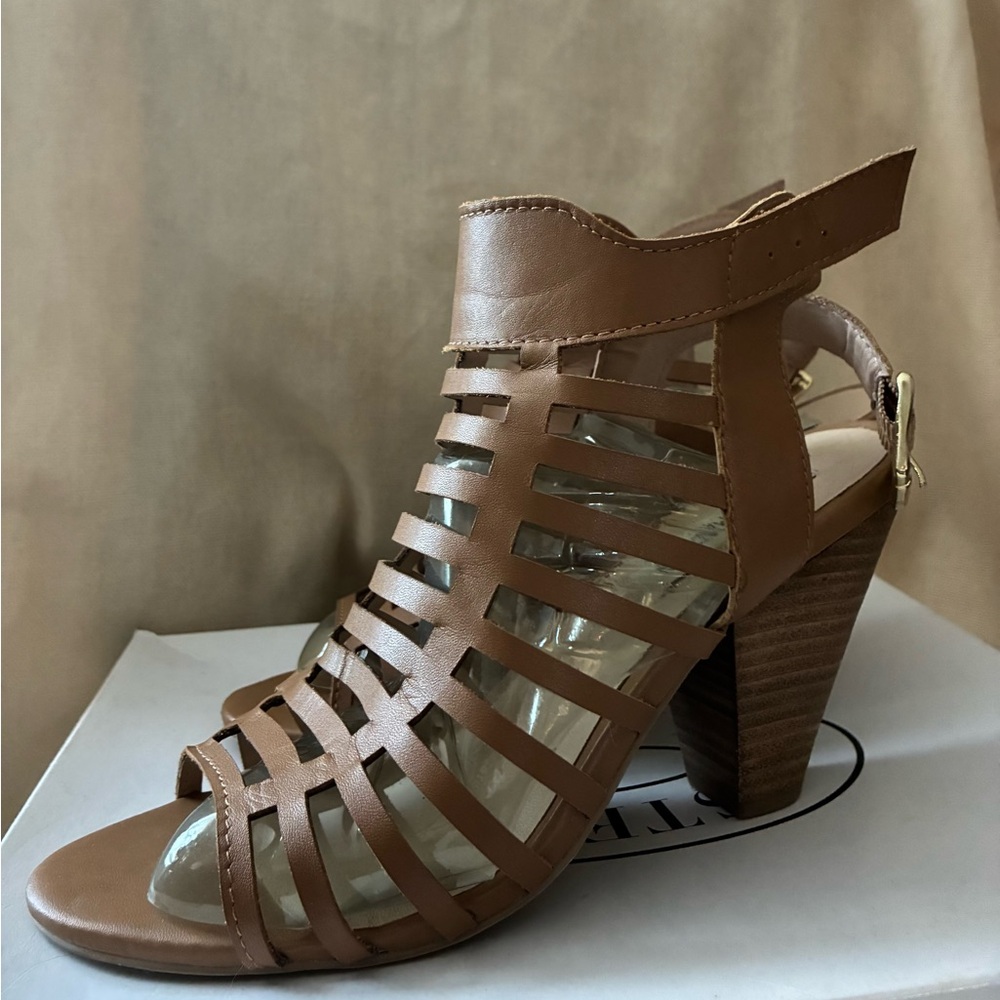 Steve Madden Women's Tan Cage Leather Sandals